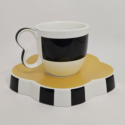 Photo du produit "Tasse fleur réglisse" de Comme un samedi.